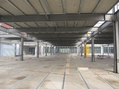 求購泄爆屋面板