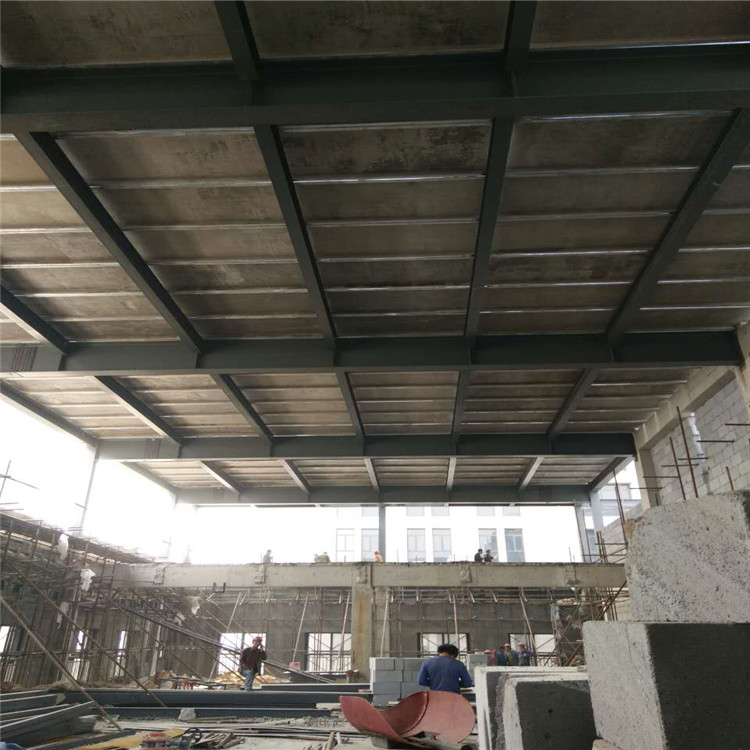 鋼骨架輕型板安裝